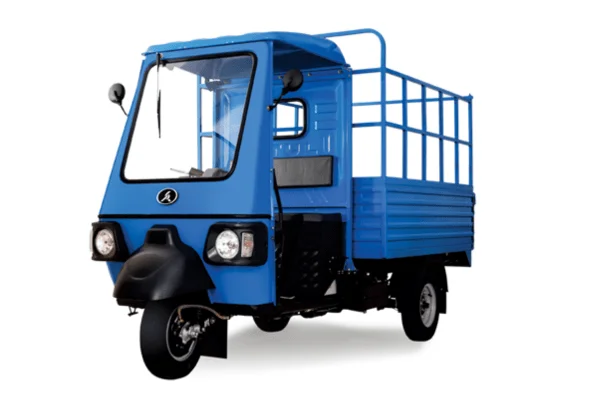 3 wheeler tempo on rent