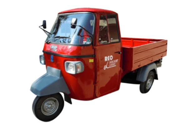 3 wheeler tempo on rent